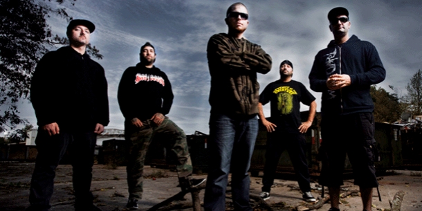 HATEBREED � premiere 'Honor Never Dies' music video