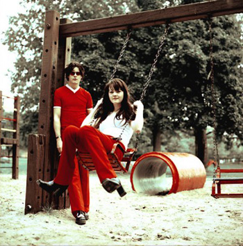 THE WHITE STRIPES