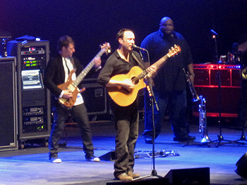 DAVE MATTHEWS BAND