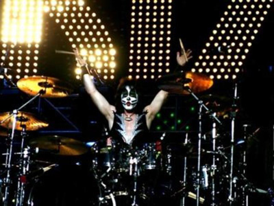 ERIC SINGER