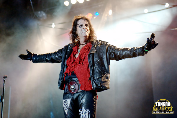 Alice Cooper live in Kavarna, Bulgaria - July 6, 2008